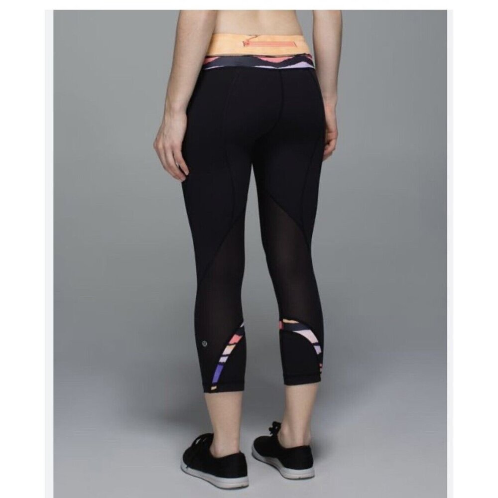 Lululemon Run Black Inspire Crop II Leggings Yoga‎ Exercise Size 4